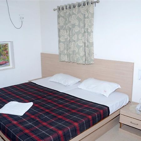 Hotel Kuber 나그푸르 외부 사진